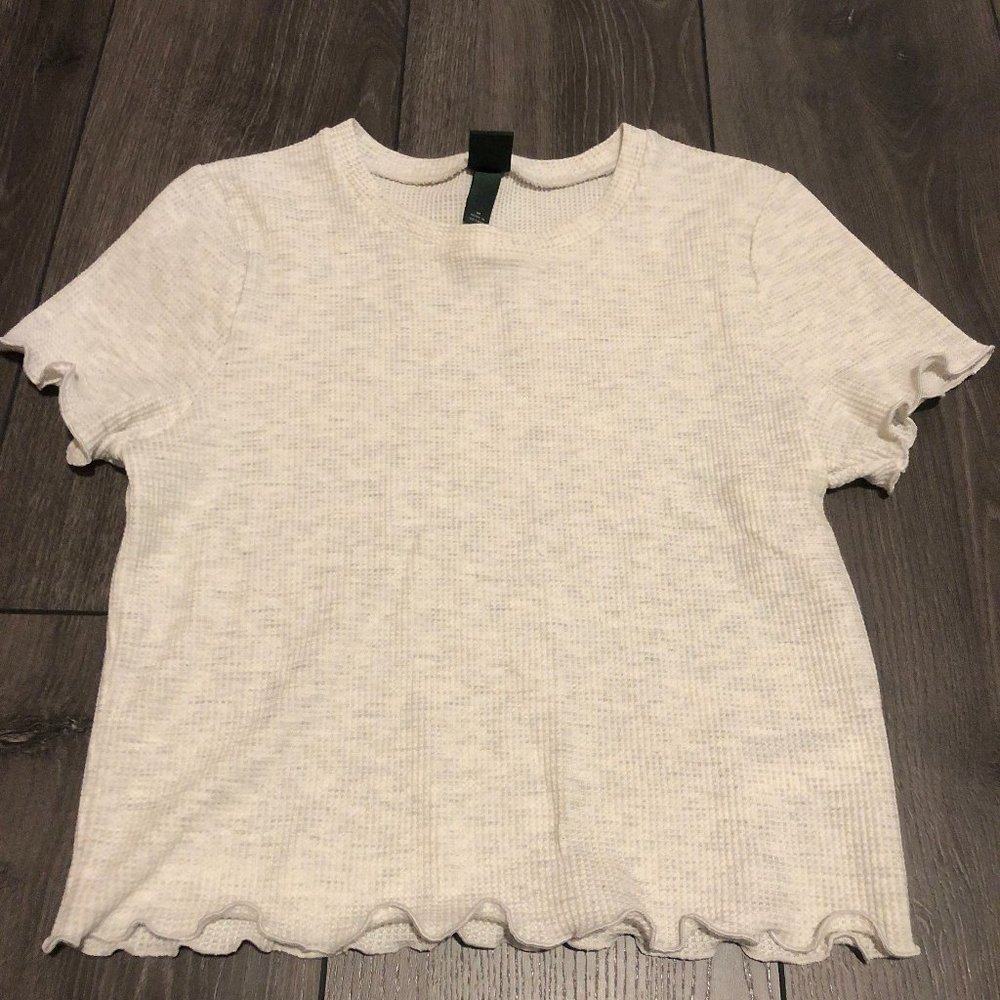 cropped t shirt